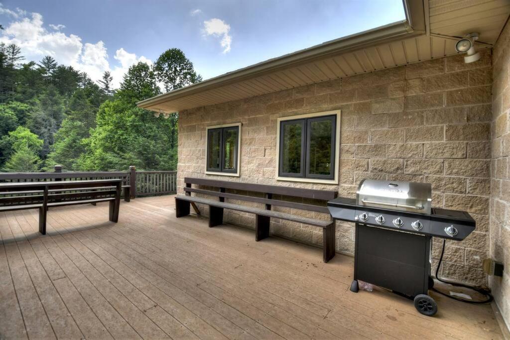 The Chariot - Creek Front With Hottub, Fire Pits, Billiards, Ev Charger - Sandalwood Stays Blue Ridge Kültér fotó