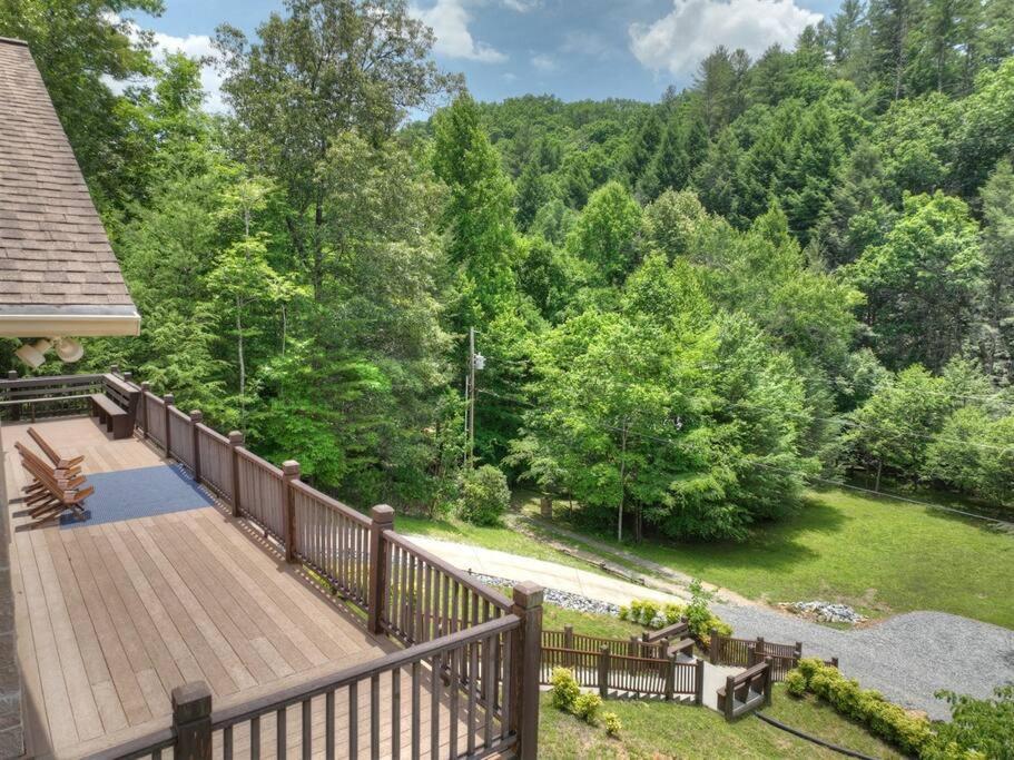 The Chariot - Creek Front With Hottub, Fire Pits, Billiards, Ev Charger - Sandalwood Stays Blue Ridge Kültér fotó