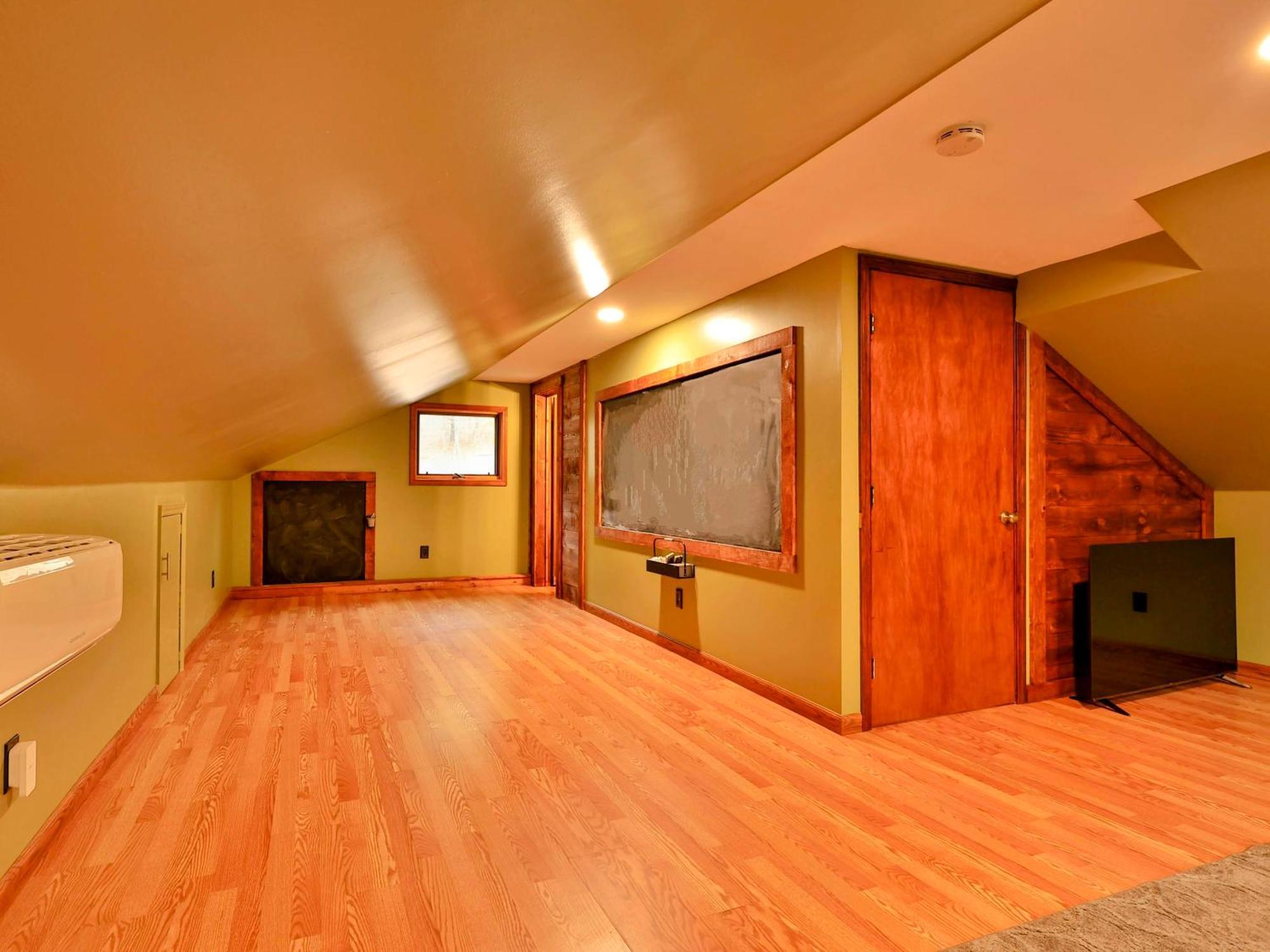 The Chariot - Creek Front With Hottub, Fire Pits, Billiards, Ev Charger - Sandalwood Stays Blue Ridge Kültér fotó
